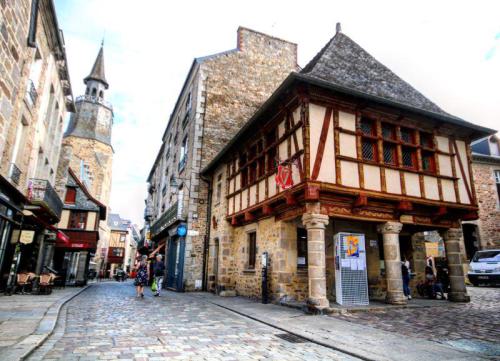 Dinan -Gîte La Mancellière